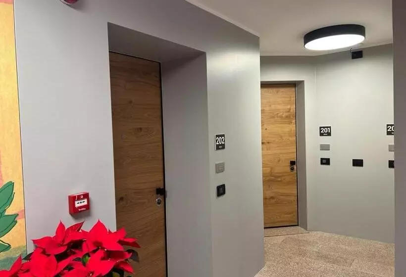 Yugogo Pellico 8 Trento Centro