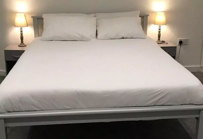 ベッドアンドブレックファースト En Suite Rooms At The Rose And Thistle