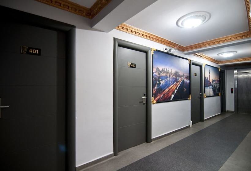 ホテル Golden Horn Park