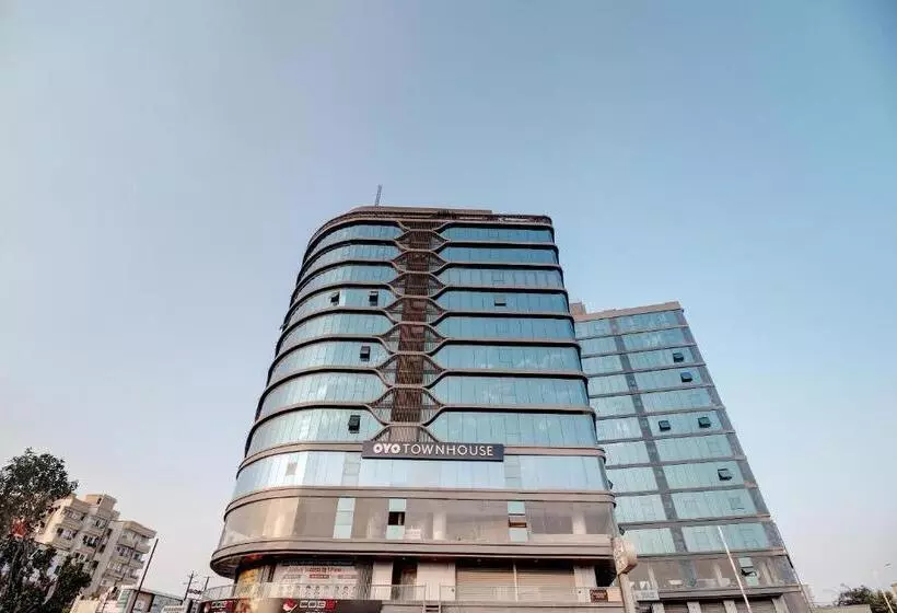 ホテル Super Townhouse Akota Vadodara