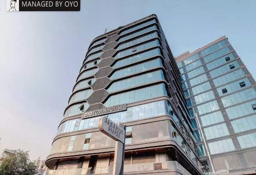 ホテル Super Townhouse Akota Vadodara