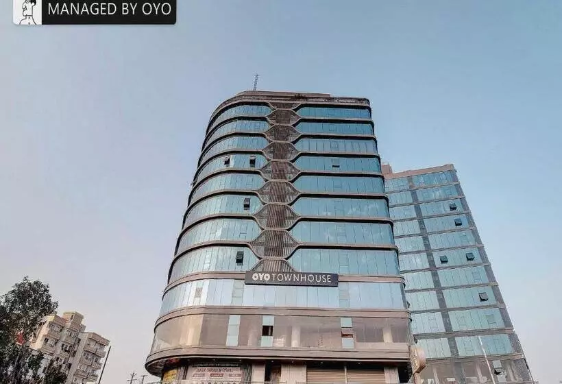 ホテル Super Townhouse Akota Vadodara