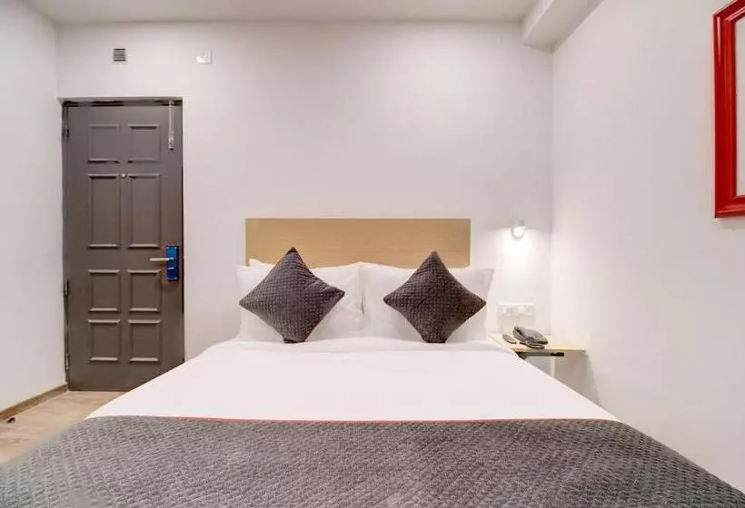 ホテル Super Townhouse Akota Vadodara