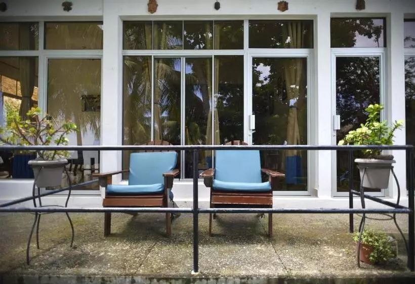 Hotelli Rocasol Casa D´mar