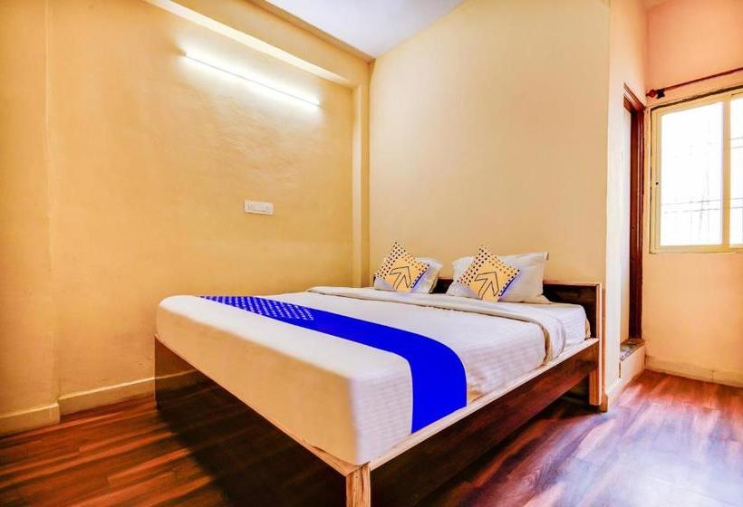 בית מלון כפרי Spot On 72028 Tirupati Lodging