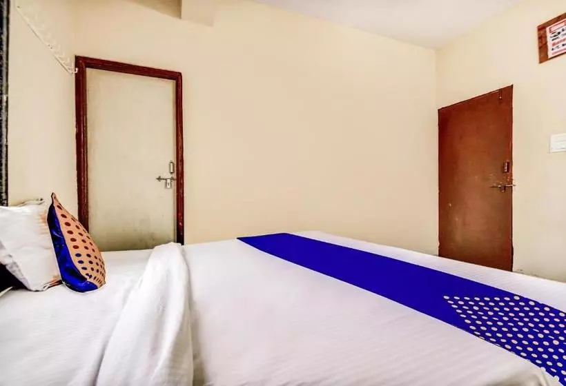Hotelli Spot On 72028 Tirupati Lodging