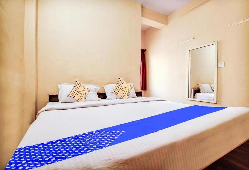 בית מלון כפרי Spot On 72028 Tirupati Lodging