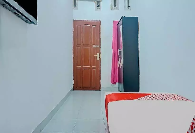 هتل Spot On 90117 Anugrah Homestay Near Pasar Segar