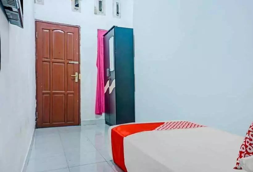 هتل Spot On 90117 Anugrah Homestay Near Pasar Segar