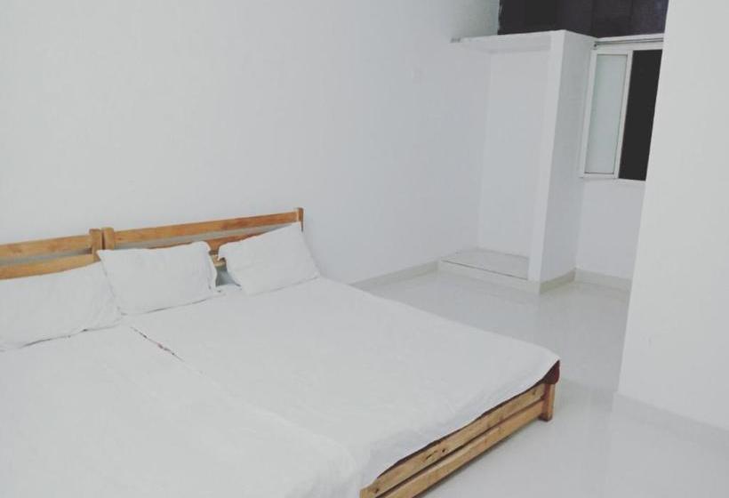 فندق Station View