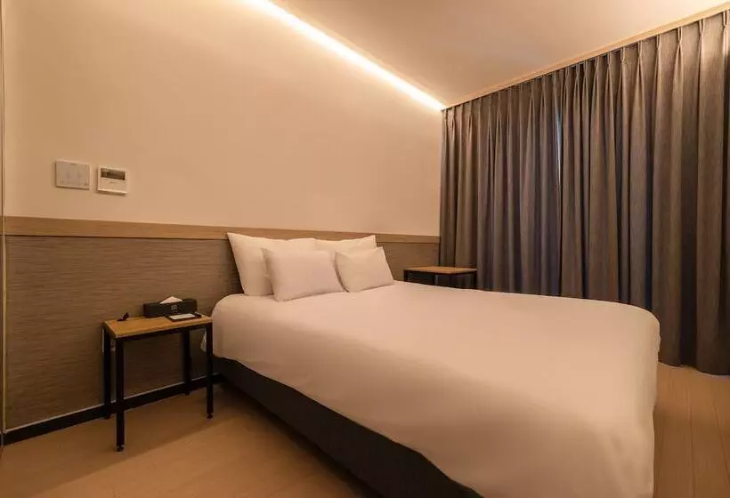 Skytop Hotel Incheon Airport