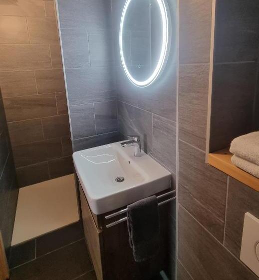 הוסטל Chalet Chanso