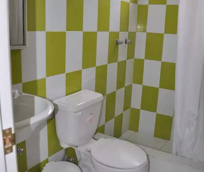 ホテル Amazonia Y Sol