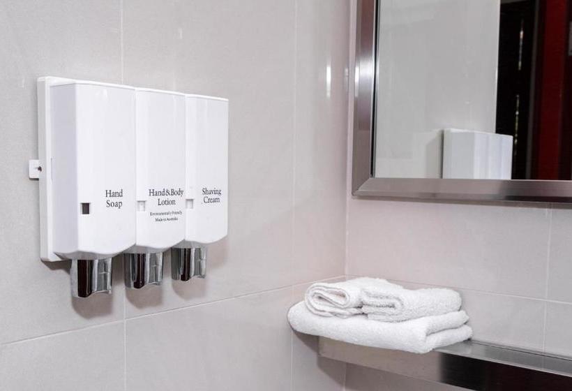 ホテル Ananda Wellness Retreat