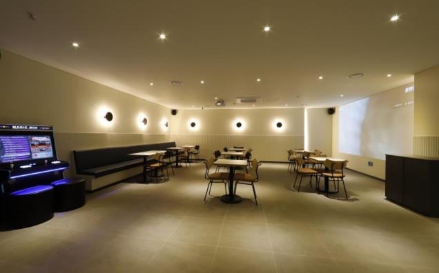 Hotel Browndot Chungju Station