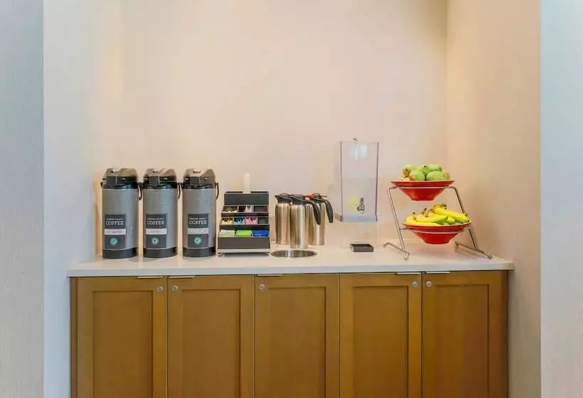 هتل Fairfield By Marriott Inn & Suites Cape Coral North Fort Myers