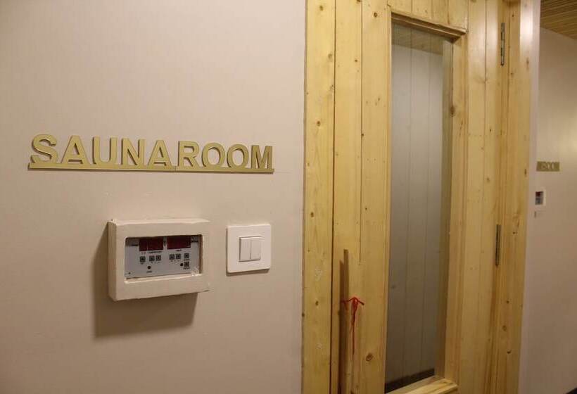 בית מלון כפרי Rajhans Abhinandan