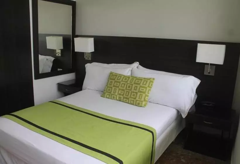 Hotelli Manantial Melgar Torre 2