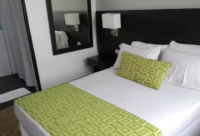 Hotelli Manantial Melgar Torre 2