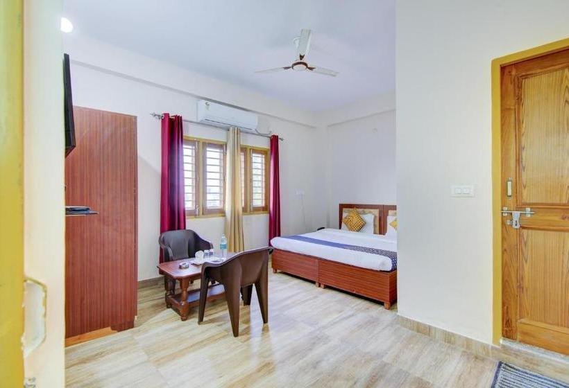 هتل Spot On Chandra S Residence