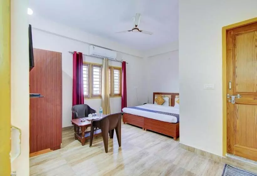 هتل Spot On Chandra S Residence