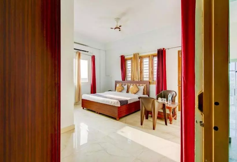 هتل Spot On Chandra S Residence