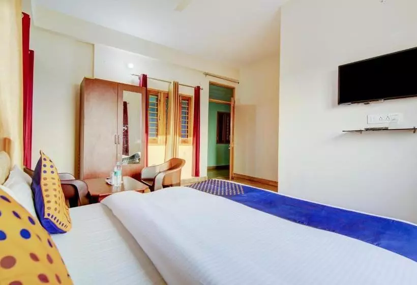 هتل Spot On Chandra S Residence