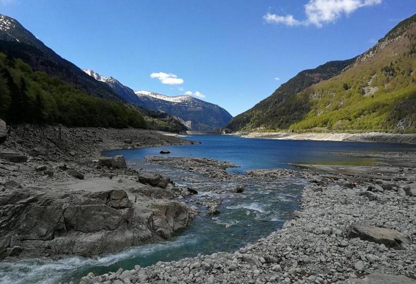 פנסיון Refugio De Conangles