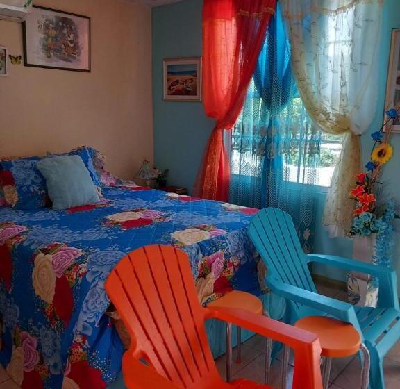 پانسیون Seacastle Deluxe Studio