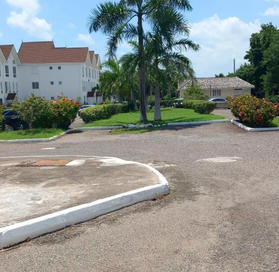 پانسیون Seacastle Deluxe Studio