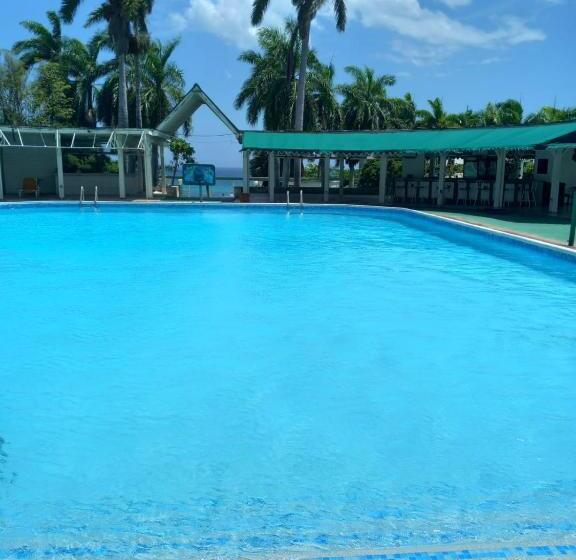 پانسیون Seacastle Deluxe Studio