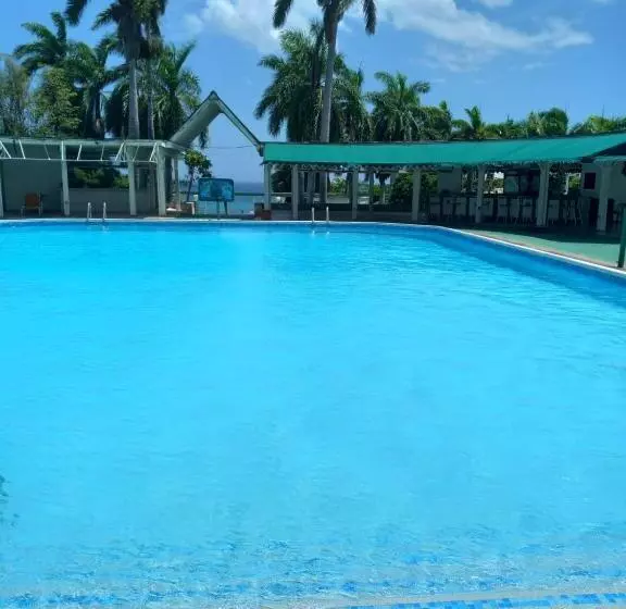 پانسیون Seacastle Deluxe Studio