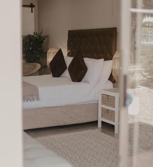 פנסיון Villa Rose Guesthouse & Venue