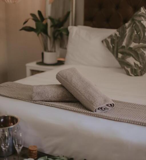 פנסיון Villa Rose Guesthouse & Venue