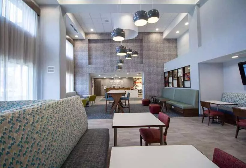 Hotelli Hampton Inn & Suites North Attleboro
