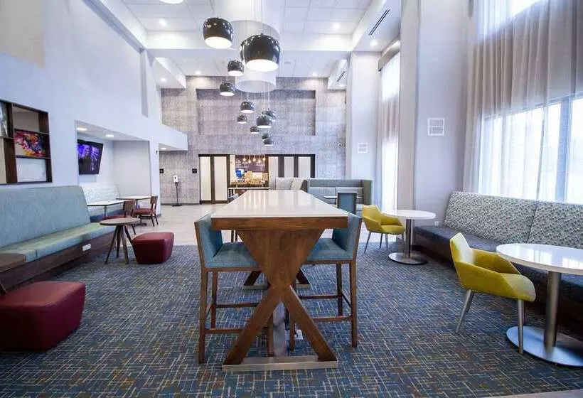 Hotelli Hampton Inn & Suites North Attleboro