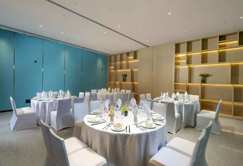 هتل Hilton Garden Inn Changde Dingcheng