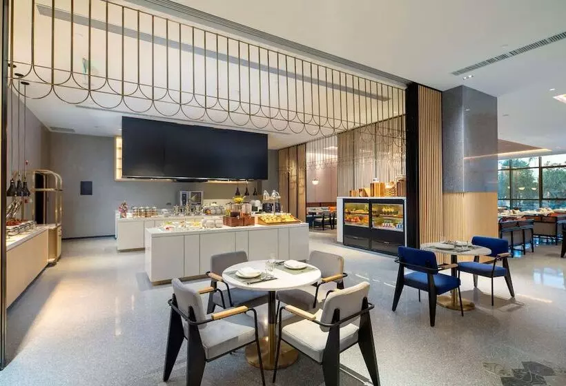 هتل Hilton Garden Inn Changde Dingcheng