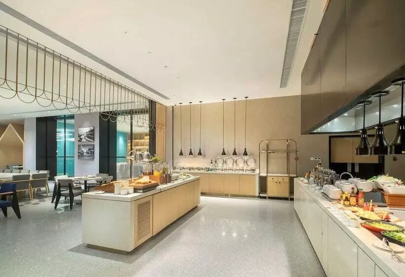 هتل Hilton Garden Inn Changde Dingcheng