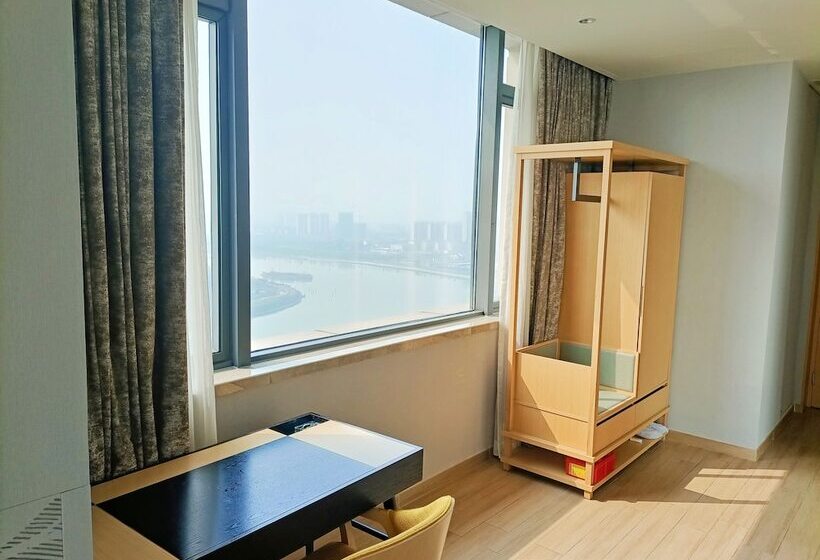 בית מלון כפרי Hilton Garden Inn Changde Dingcheng