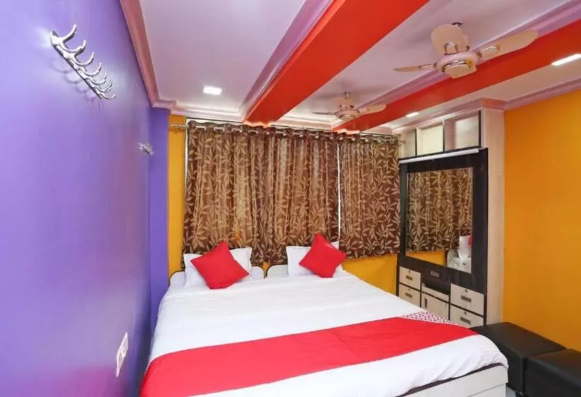 ホテル Oyo 36039 Sri Vinayak Residency