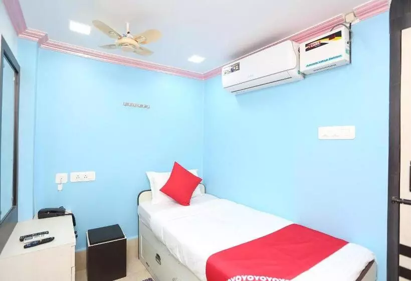 ホテル Oyo 36039 Sri Vinayak Residency
