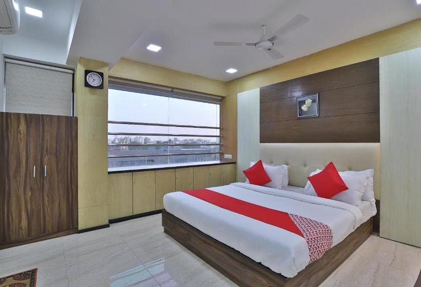 Collection O Hotel Acropole Inn