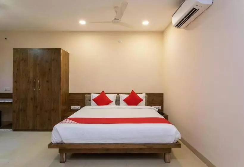 هتل Capital O 70170  Grand Palace Banquet