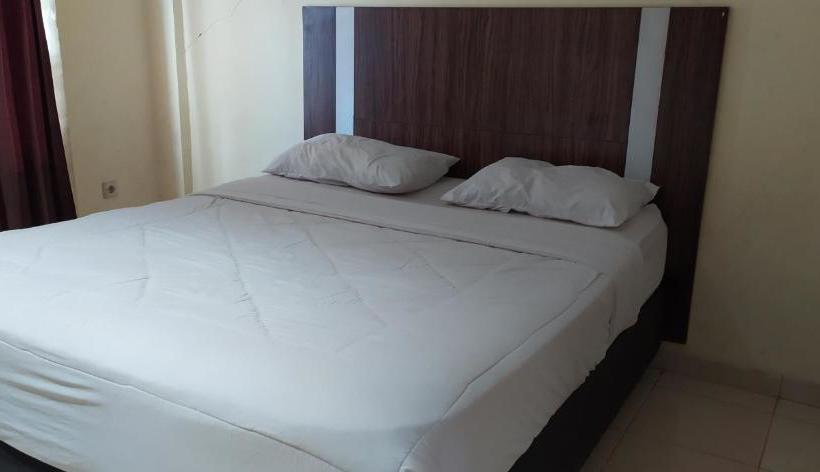 בית מלון כפרי Oyo 90108 Oggi Guesthouse