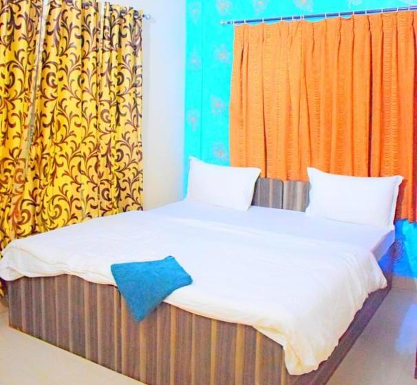 Pensão The Tavern Orchid