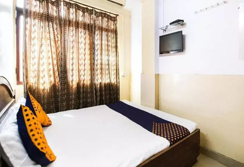 Hotelli Spot On 76323  Standard, Jabalpur