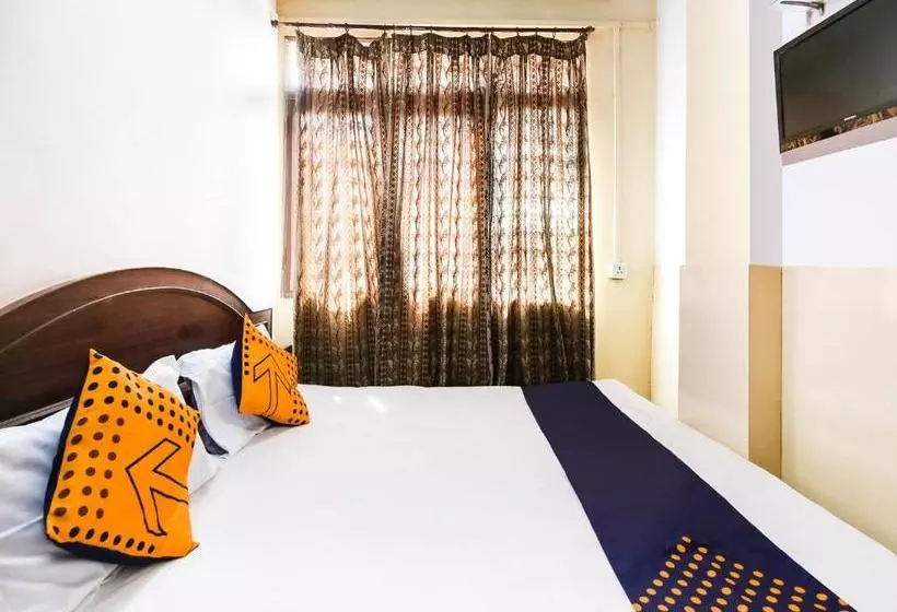 Hotelli Spot On 76323  Standard, Jabalpur