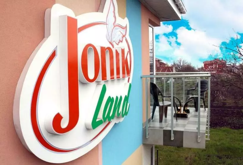 Retkeilymaja Jonik Land