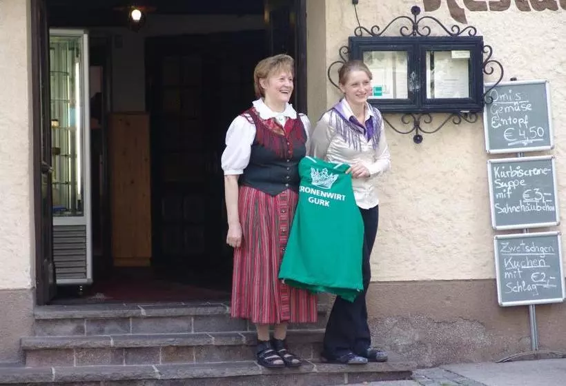 Retkeilymaja Kronenwirt